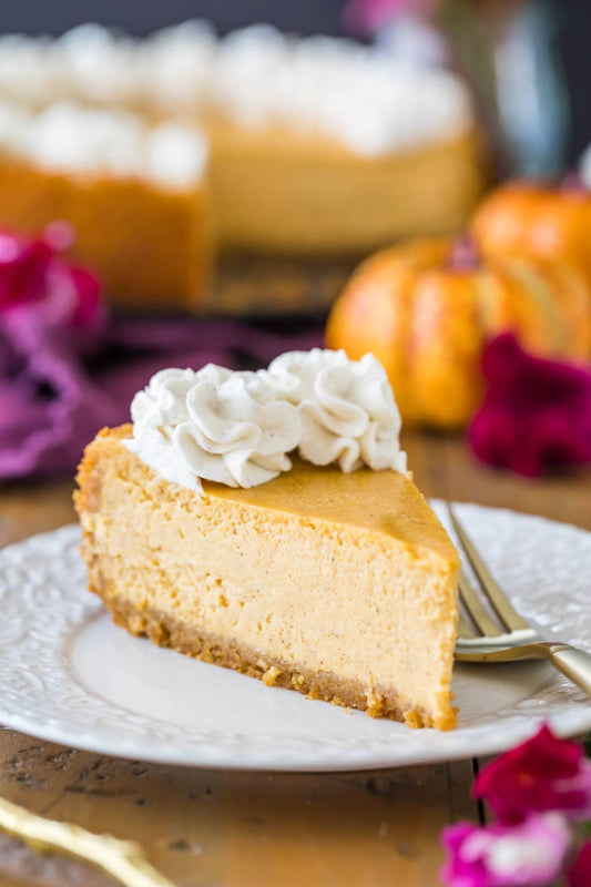 VEGAN: Pumpkin Cheesecake with Gingersnap Crust